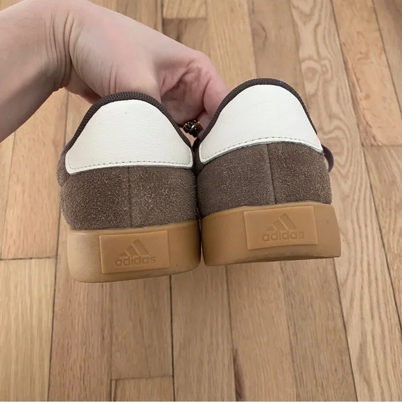 Adidas VL Court 3.0 Sneakers Brown Suede White Tan Rubber Sole Size Women's 7 - Picture 6 of 8